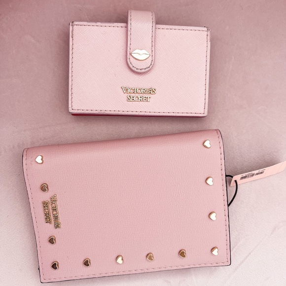 Victoria's Secret wallet and passport case bundle - Picture 2 of 6